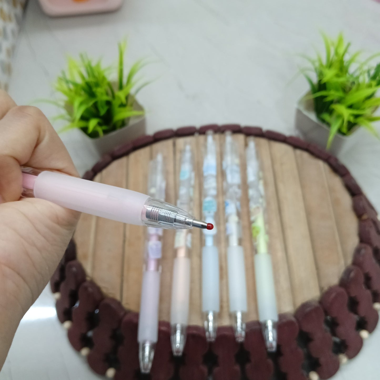 Dot Glue Pens