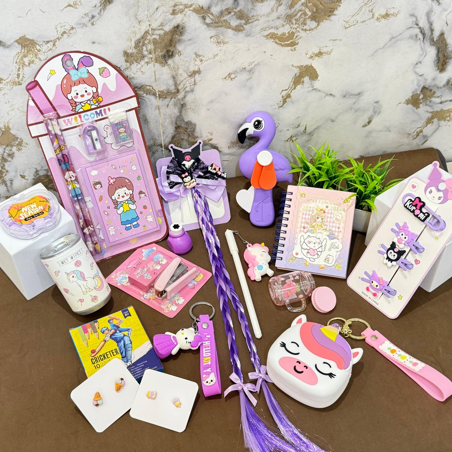 Cute Purple Hamper 💜