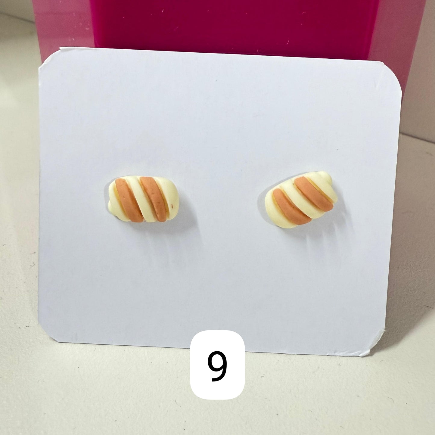 Mini Detailed Earrings 💖✨️