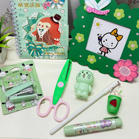 Green Delight Hamper 💚