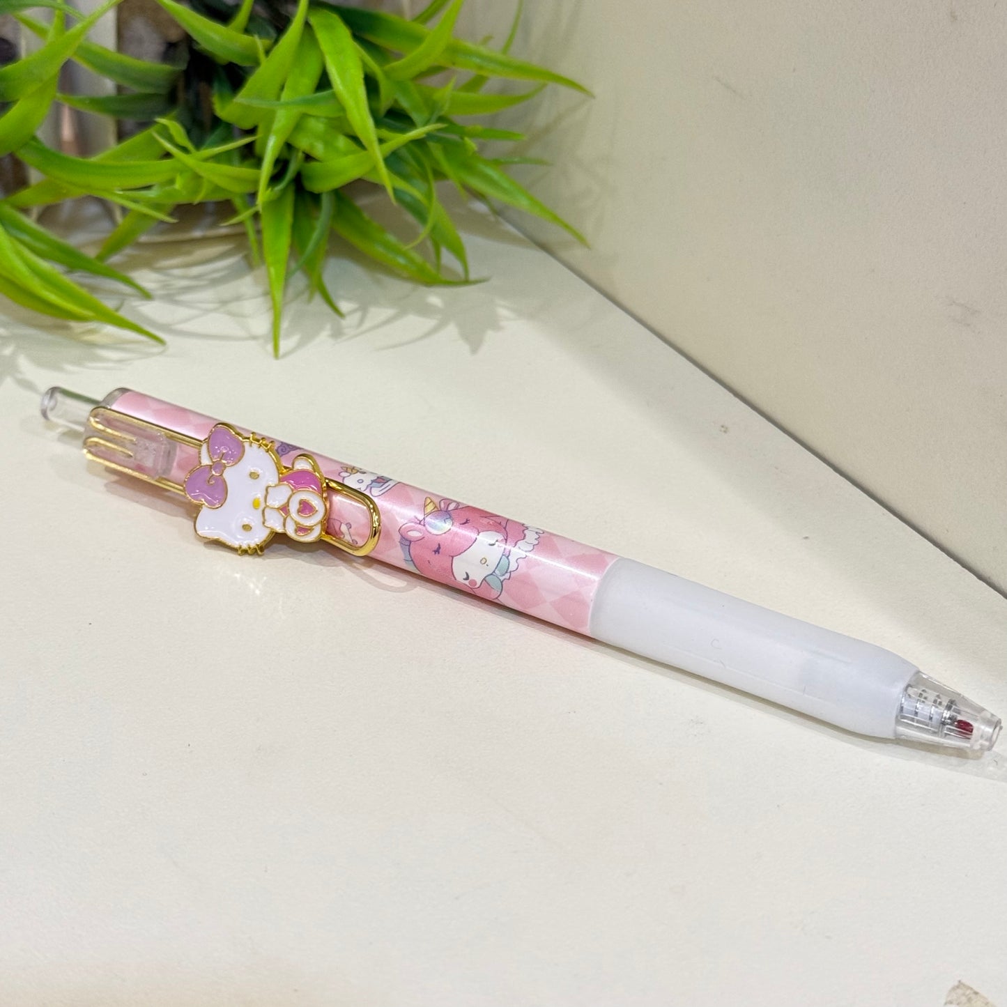 Sanrio Gel Pen with Gold Charm