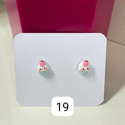 Mini Detailed Earrings 💖✨️
